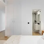 Arena One 公寓 丰希罗拉