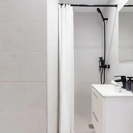 Arena One דירה *