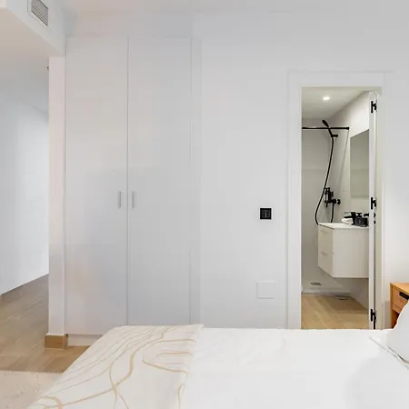 Arena One شقة فوينخيرولا